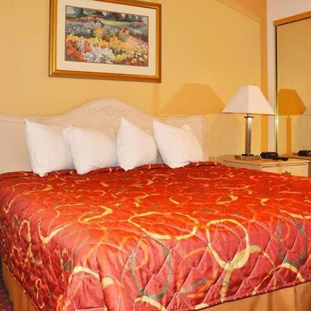 Avalon Inn ساندسكاي المظهر الخارجي الصورة
