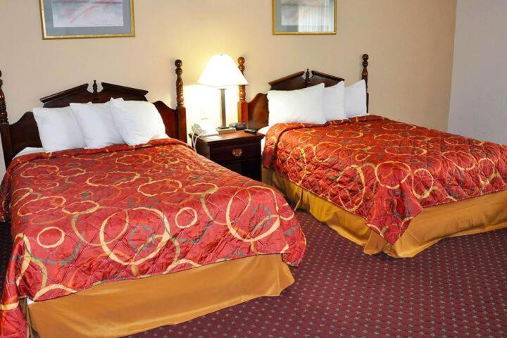 Avalon Inn ساندسكاي المظهر الخارجي الصورة