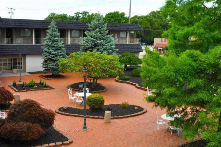 Avalon Inn ساندسكاي المظهر الخارجي الصورة